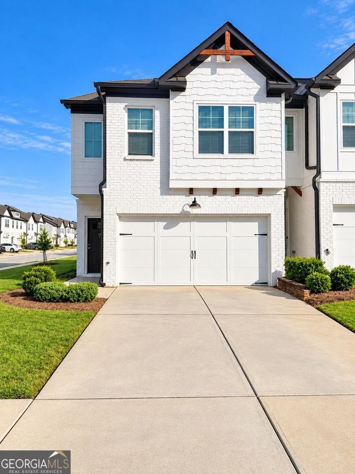 50 Auburn Hill Dr