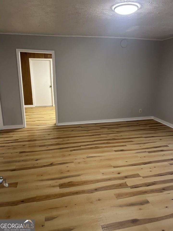 1407 Flannery St Sw - Photo 2 of 6