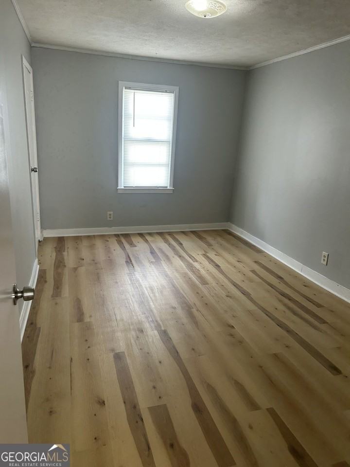 1407 Flannery St Sw - Photo 5 of 6
