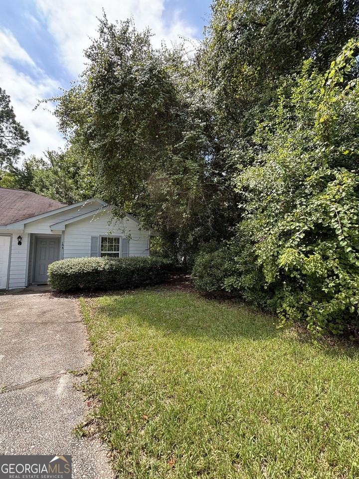 183 Talbot Ct - Photo 4 of 38