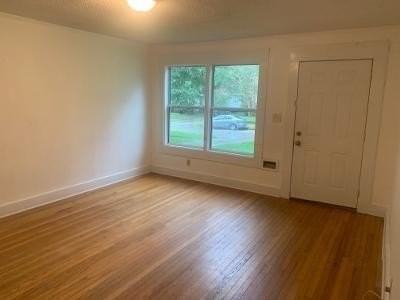 260 Seminole St - Photo 2 of 12