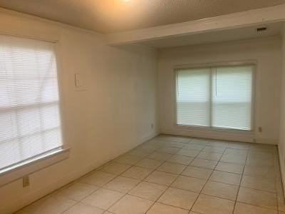 260 Seminole St - Photo 6 of 12