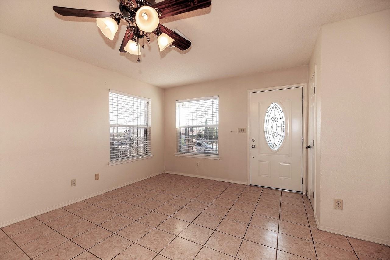 3413 Mcconnell Ave - Photo 2 of 27