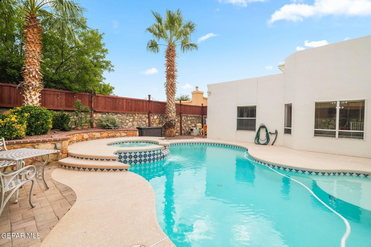 3824 Tierra Chisum Dr - Photo 4 of 50