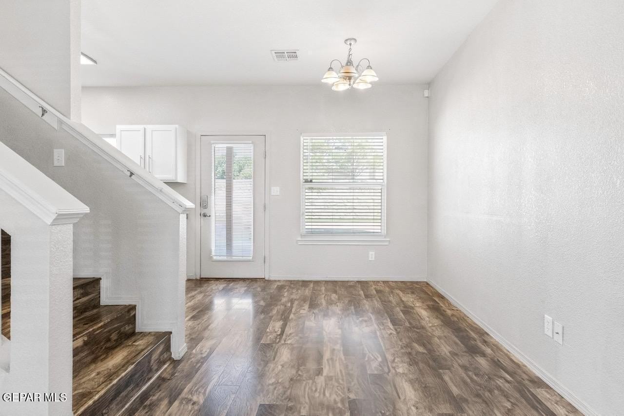 11857 Jim Webb Dr - Photo 6 of 25