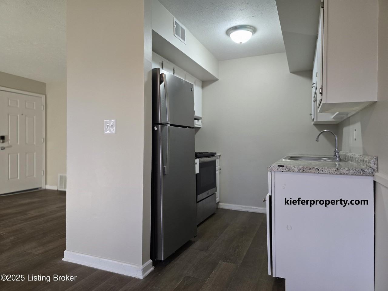 4303 Norbrook Dr #6 - Photo 7 of 10