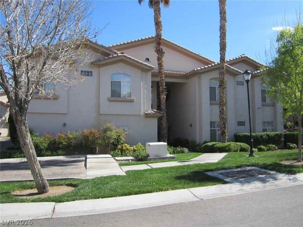 2050 W Warm Springs Rd #211