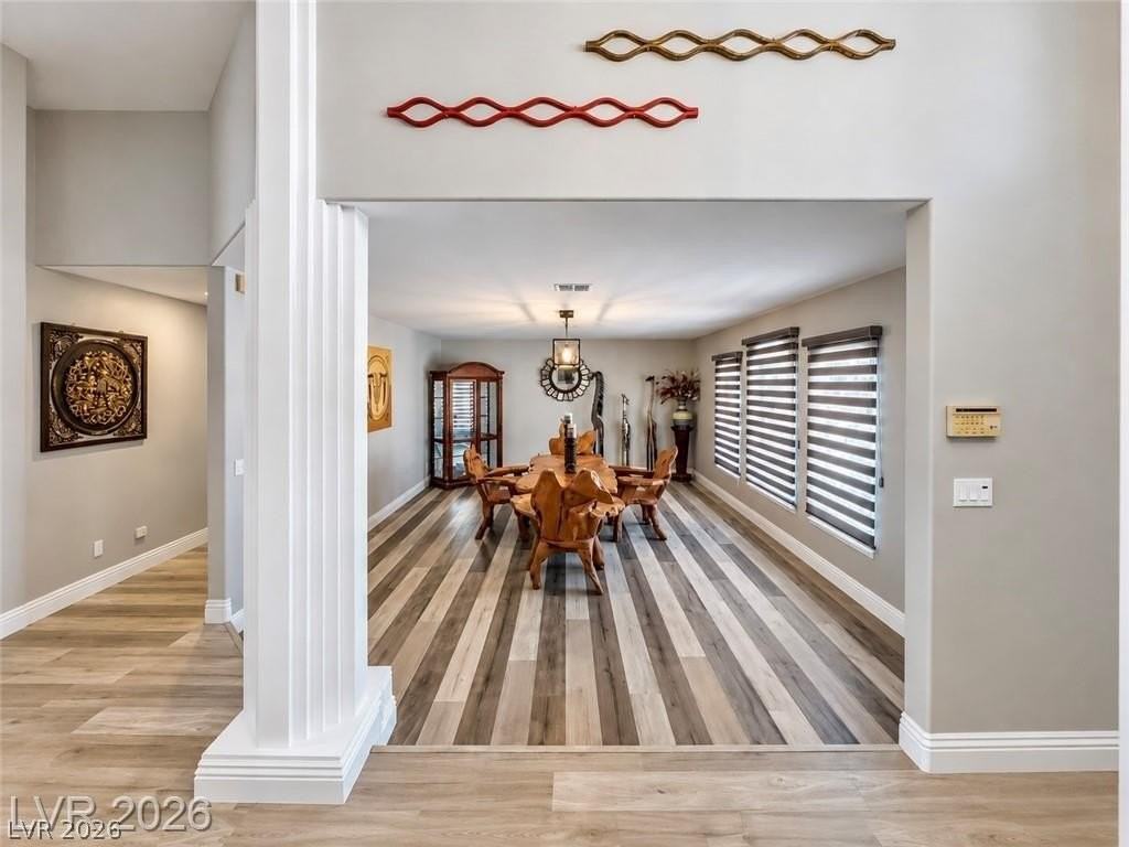 3272 Crystal Palm Ct - Photo 4 of 40