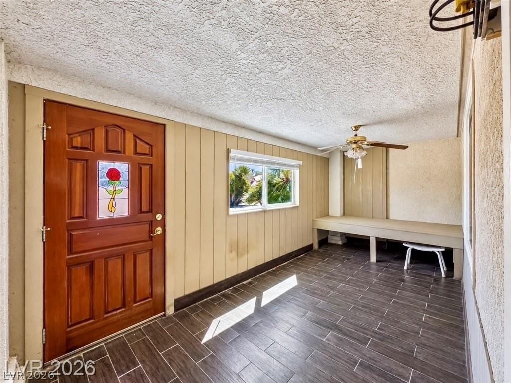 3272 Crystal Palm Ct - Photo 7 of 40