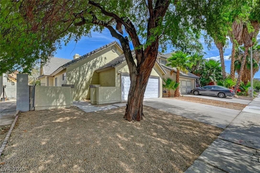386 El Pico Dr - Photo 2 of 36