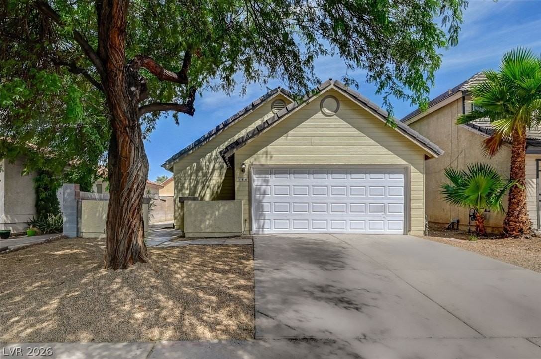 386 El Pico Dr - Photo 3 of 36
