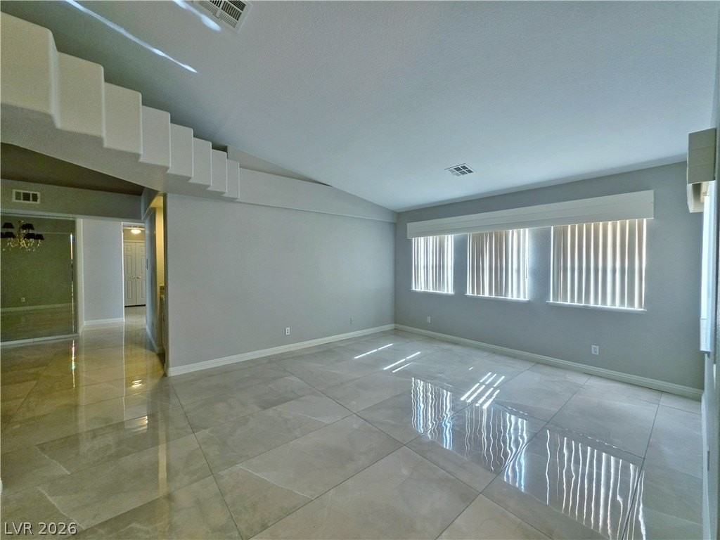 3376 Tiara Point Cir - Photo 5 of 29