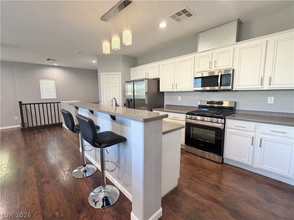6153 Pine Desert Ave #101 - Photo 4 of 18