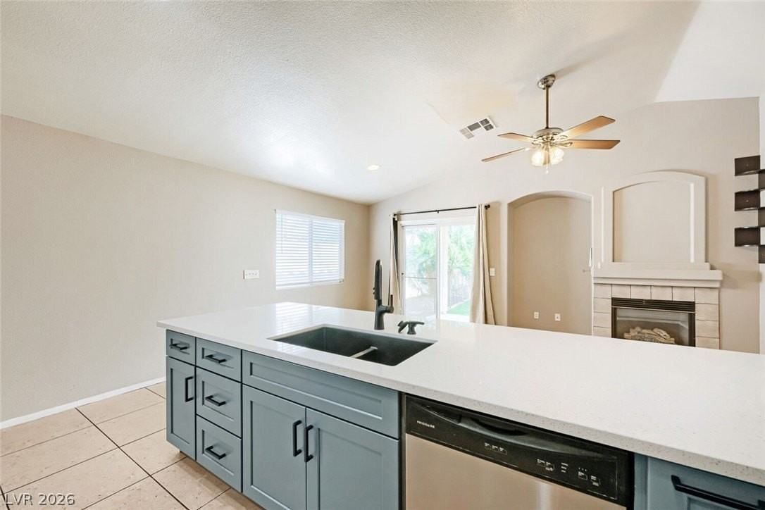 8928 Crooked Shell Ave - Photo 7 of 22