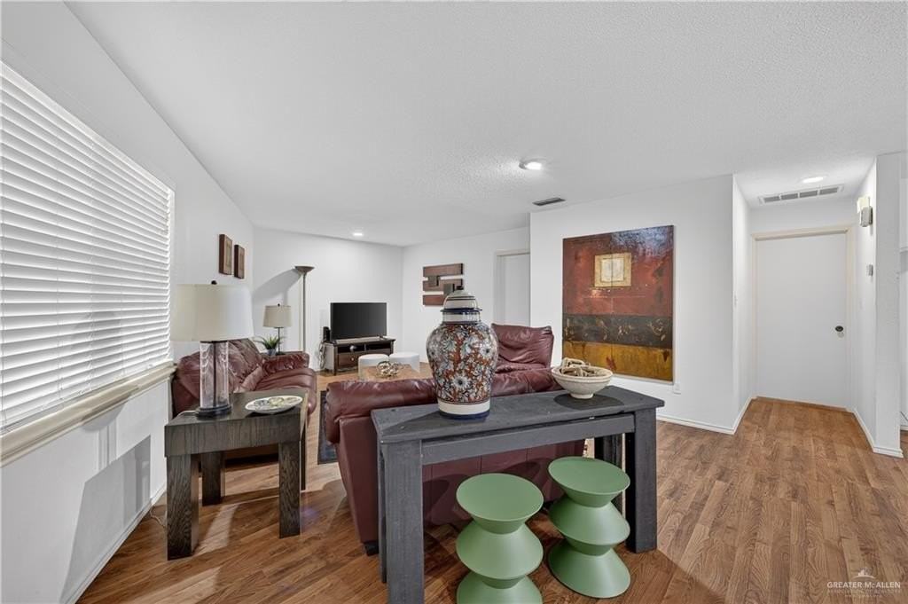 111 E Yuma Ave #23 - Photo 2 of 22