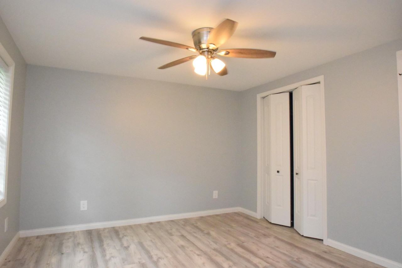 252 N 750 W - Photo 7 of 23