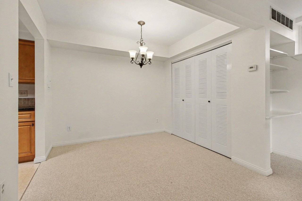 541 Long Shore Dr #B - Photo 5 of 31