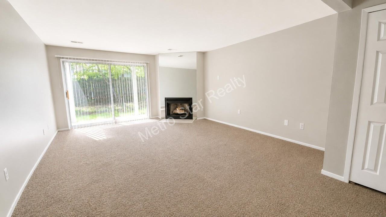 31548 Orchard Crk - Photo 7 of 19