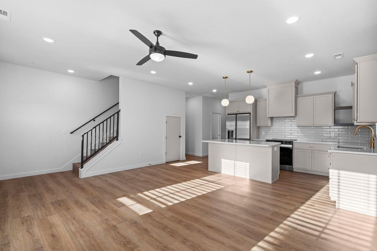5724 Southwind Ave - Photo 7 of 41