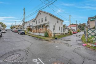626 Swallow St - Photo 1 of 1