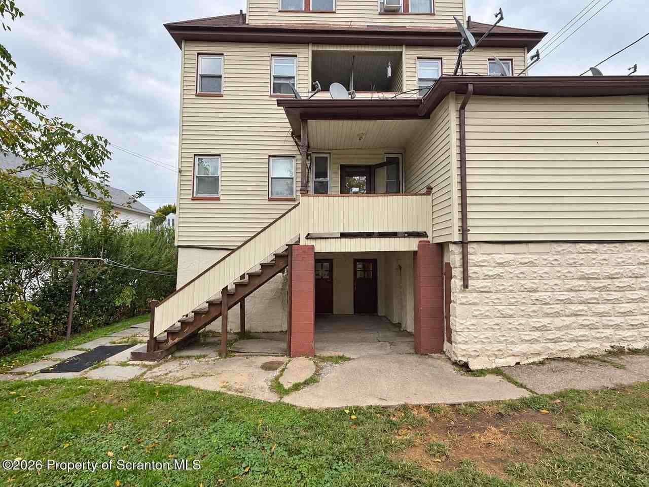 930 S Hanover St #3 - Photo 2 of 13