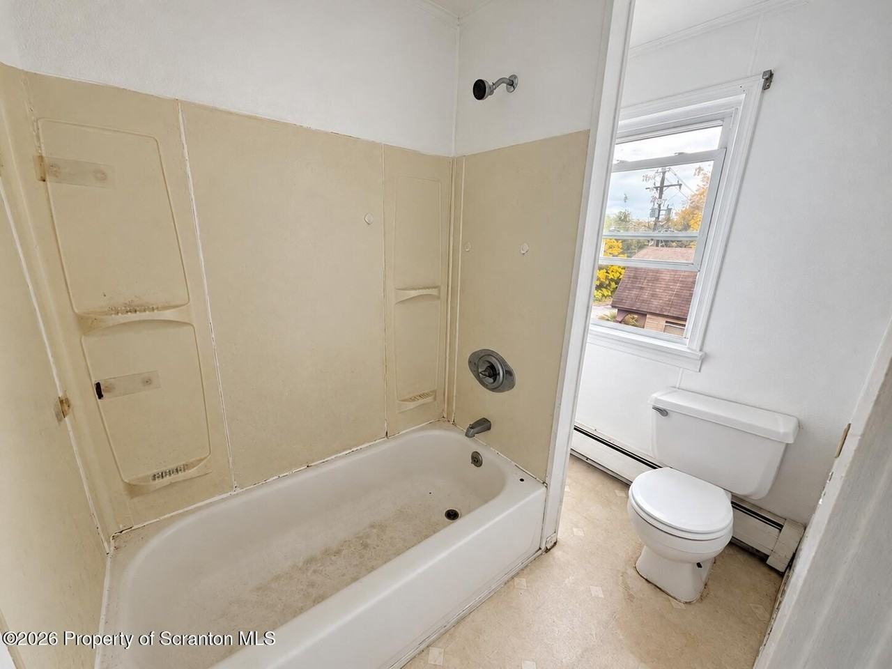930 S Hanover St #3 - Photo 7 of 13
