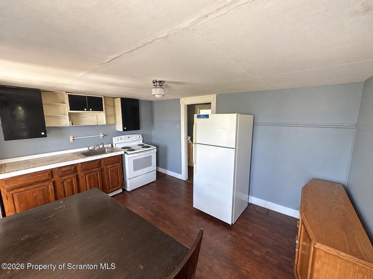 161 N Main St #2 - Photo 5 of 7