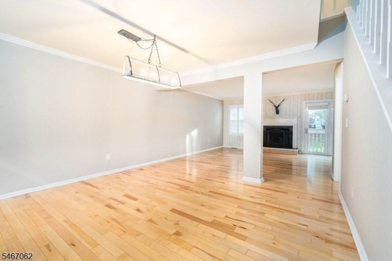 203 Salem Ct - Photo 6 of 27
