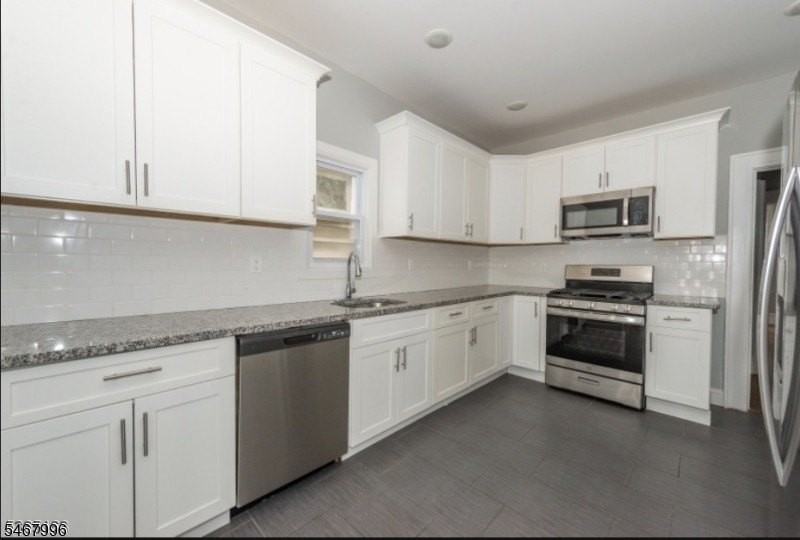 5 Montrose St #1 - Photo 4 of 9