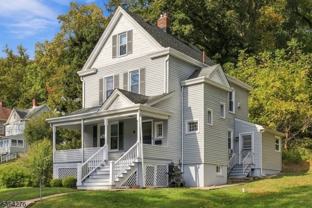 53 Budd St 2nd Fl - Photo 1 of 1