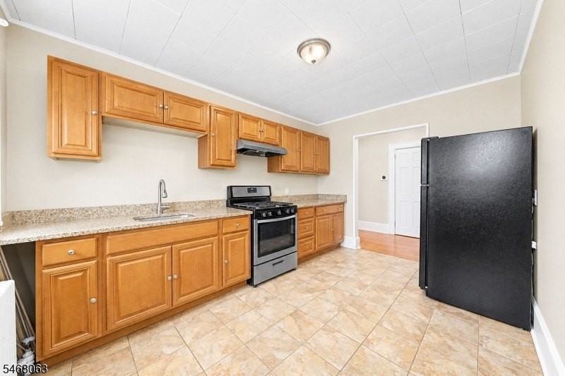 409 Main St #2F - Photo 7 of 21