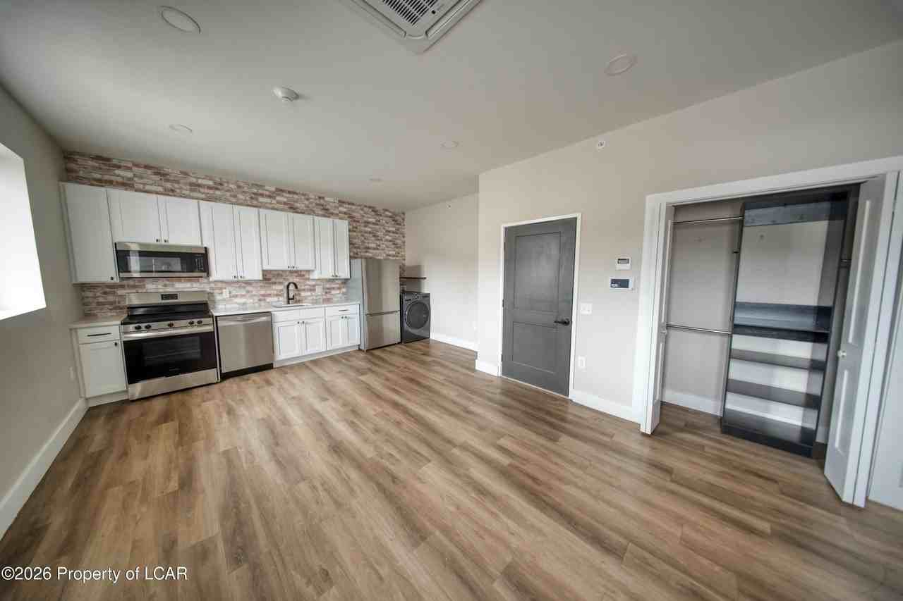 215 Hickory St #10 - Photo 2 of 16