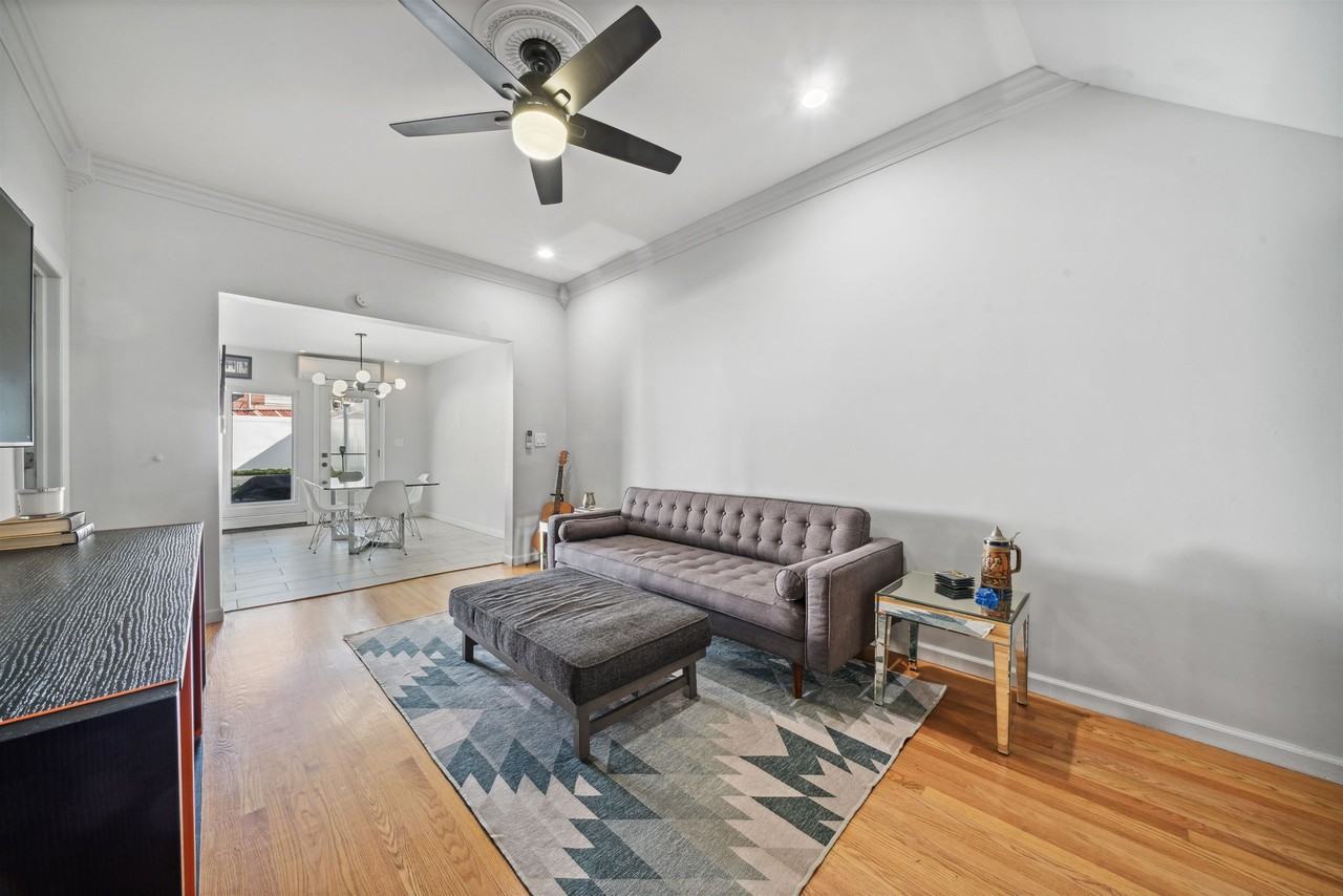 444 66th St #1 - Photo 7 of 22
