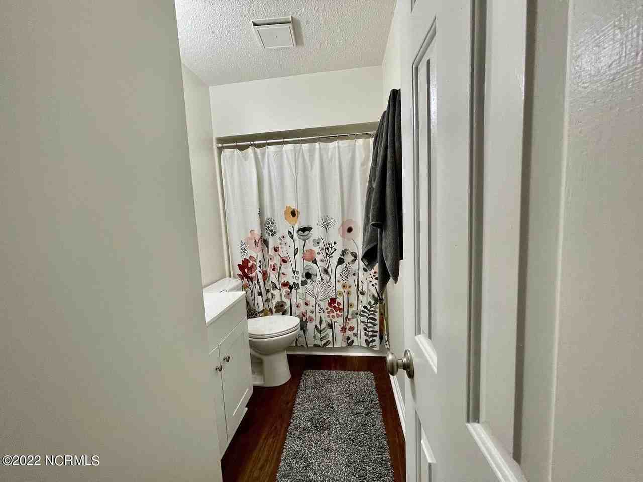 1010 Fayetteville Rd #2 - Photo 6 of 11