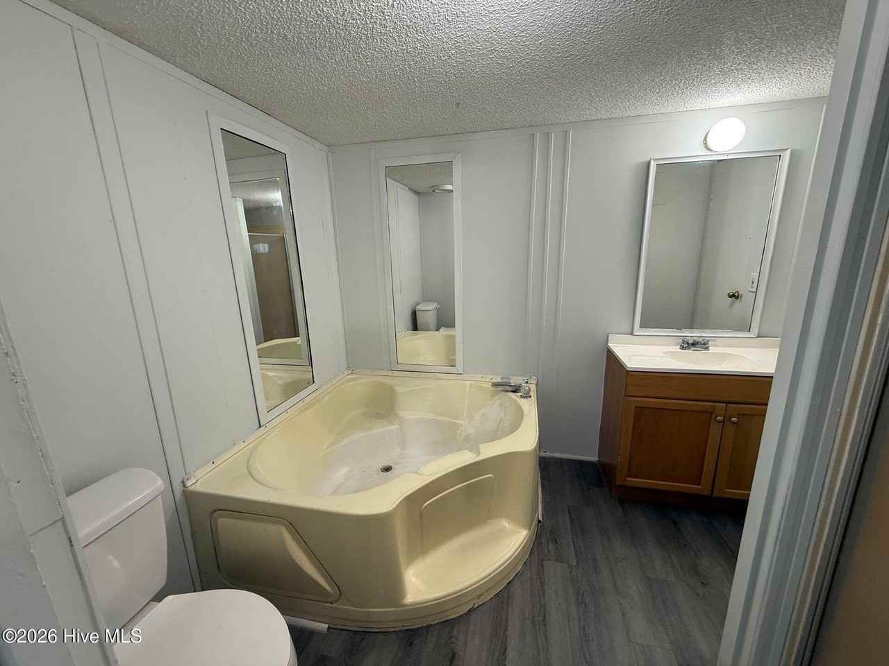 120 Avery Rd #2 - Photo 7 of 10