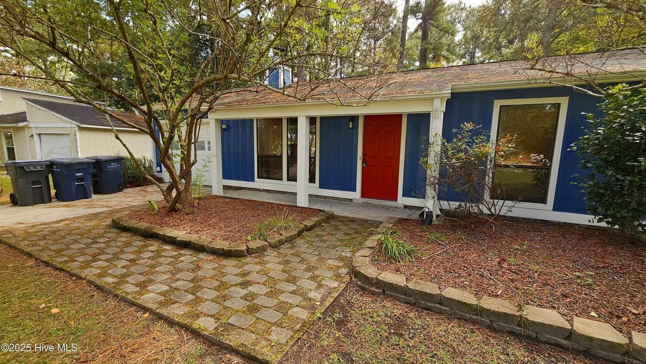 709 Terrace Ct - Photo 2 of 21