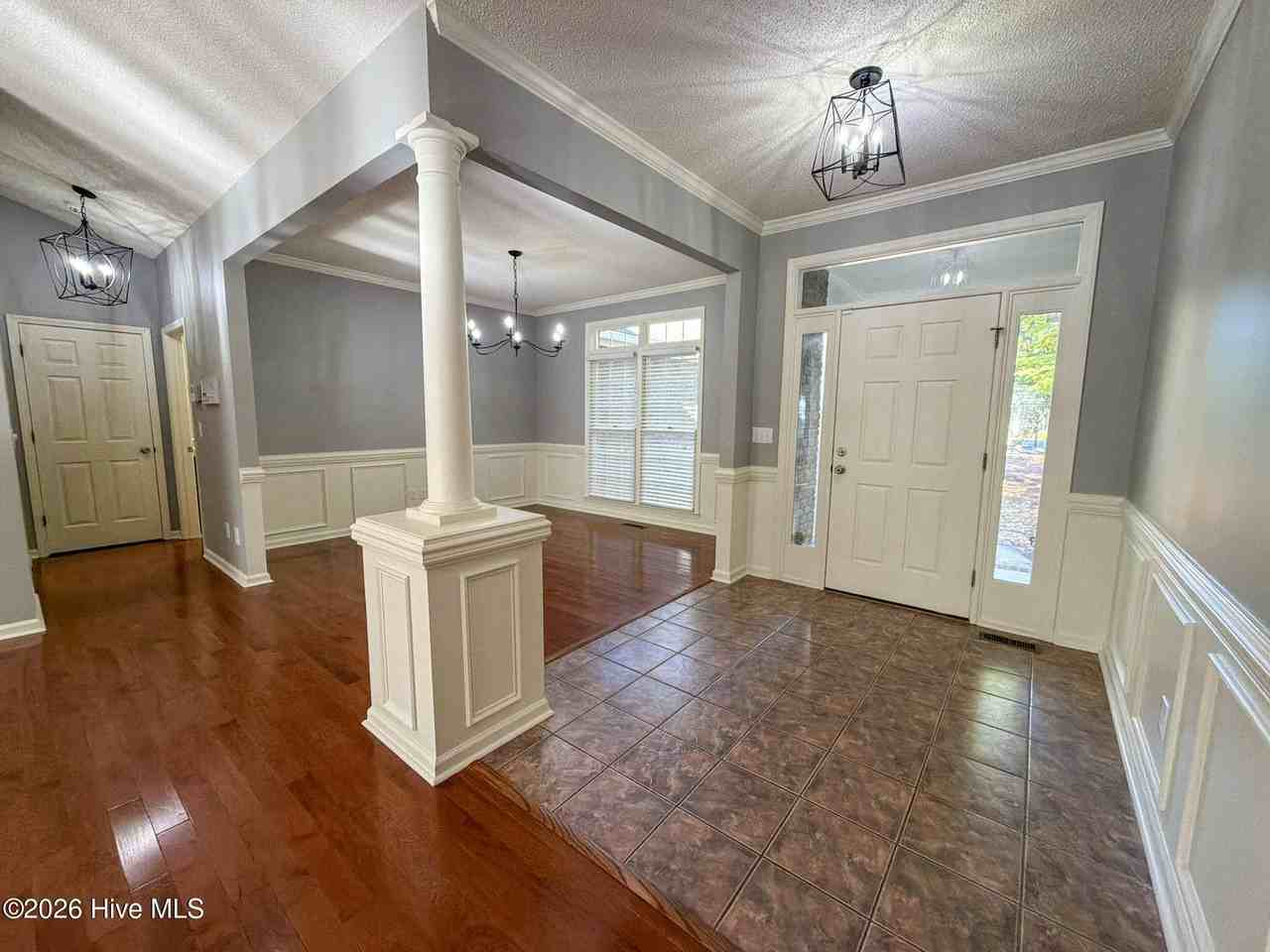18 Talladale Ct - Photo 2 of 30