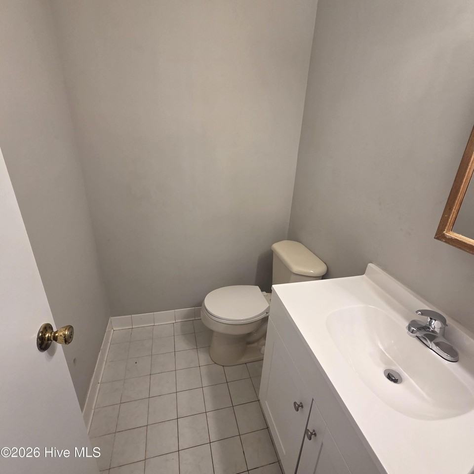 112 Candlewood Dr - Photo 7 of 11
