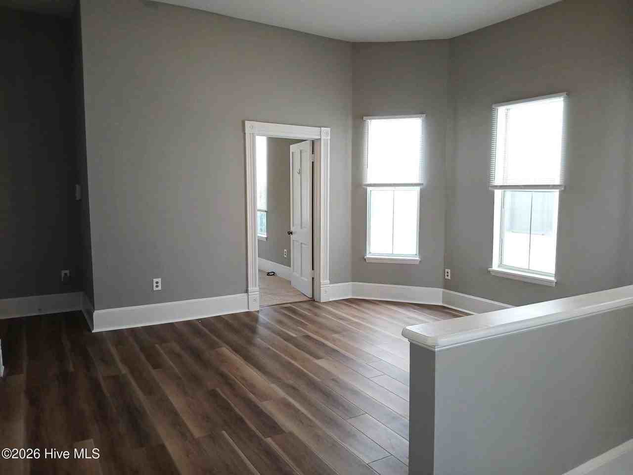 403 N 7th St #A - Photo 4 of 15