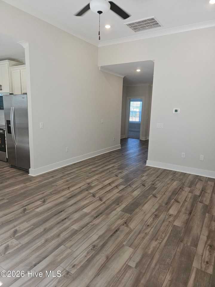 210 S Umbrella Palm Dr - Photo 6 of 25