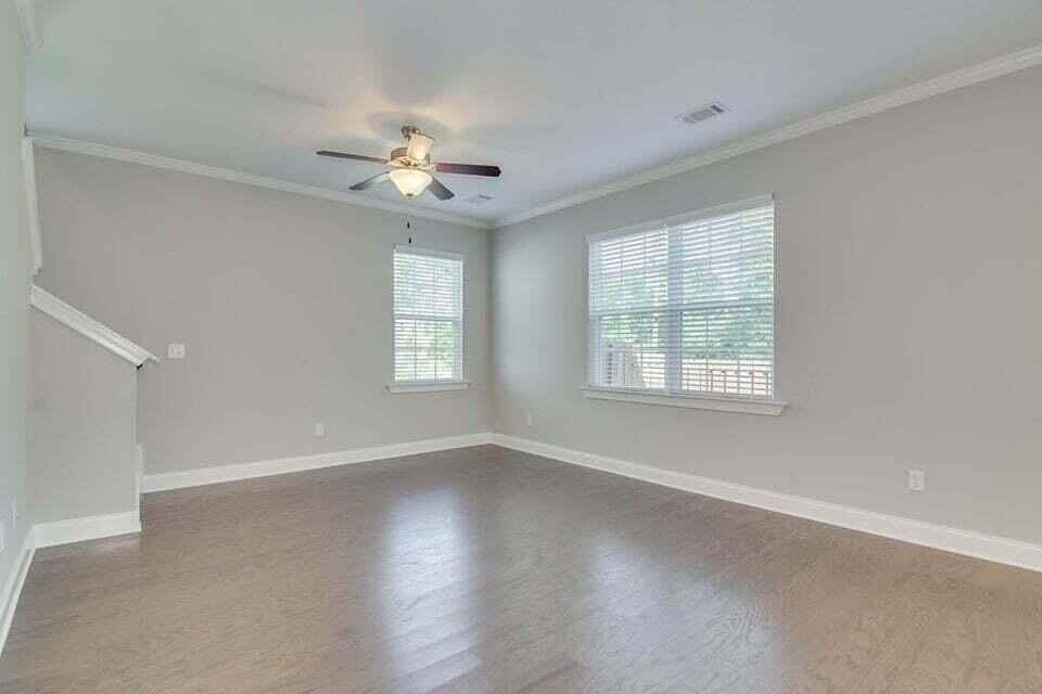 689 Aberdeen Cir - Photo 5 of 29