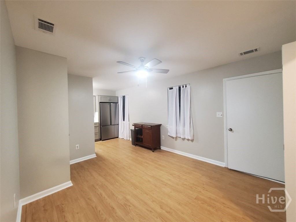 118 Lucian Cir - Photo 3 of 13