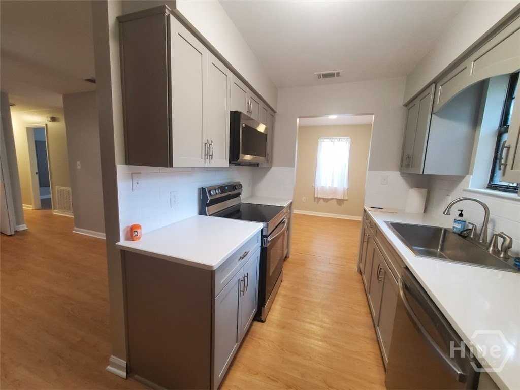 118 Lucian Cir - Photo 5 of 13