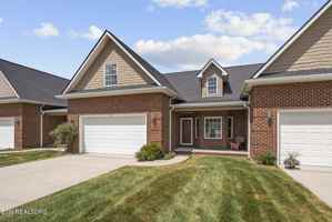 featured image of 42 Saddle Brook Ln