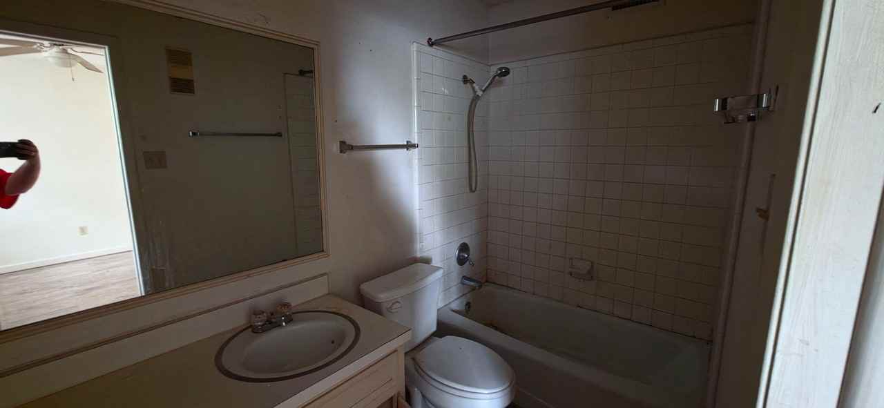 4302 16th St #5 - Photo 4 of 5