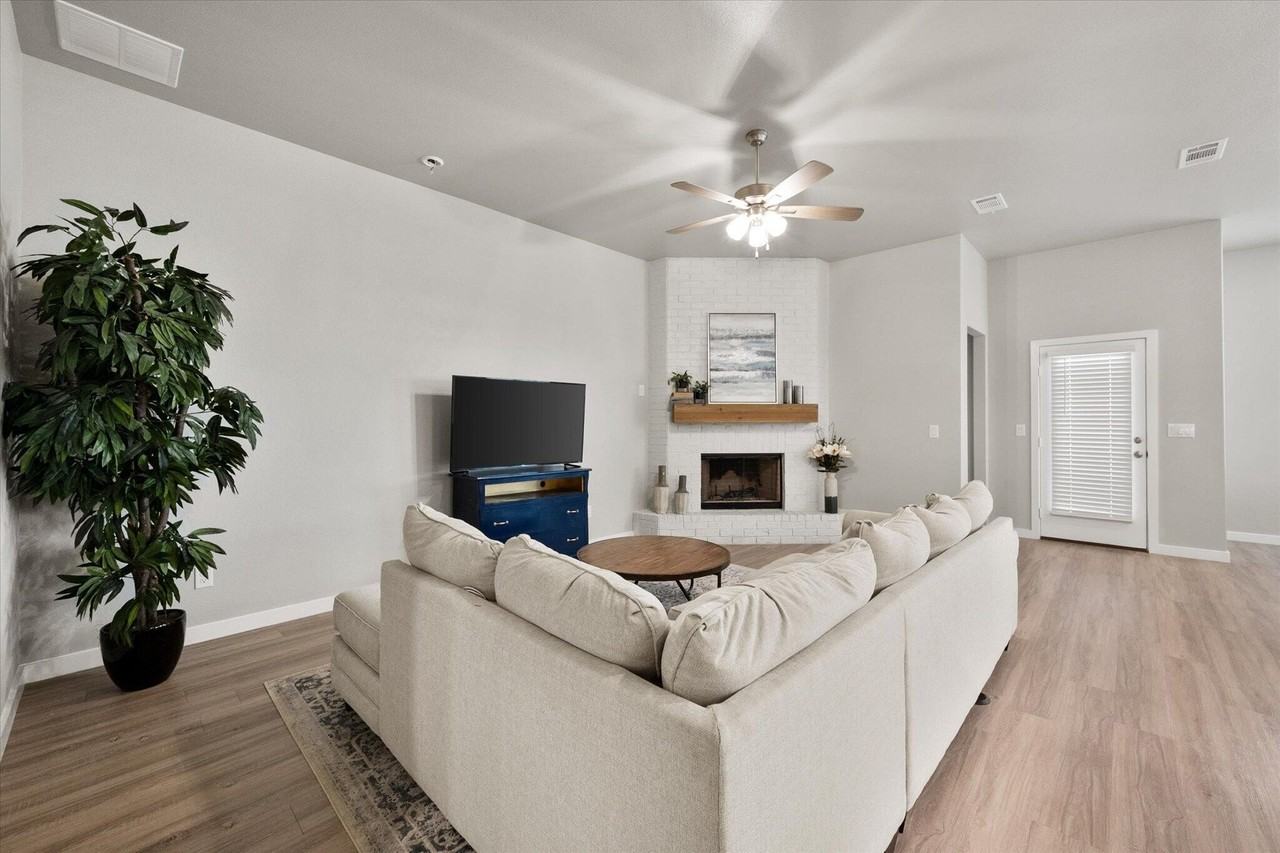 7510 98th Pl - Photo 6 of 30