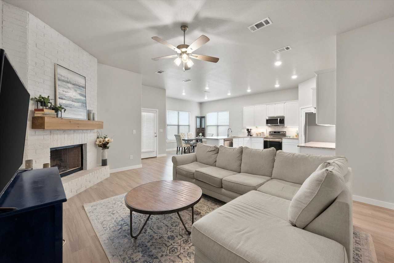7510 98th Pl - Photo 7 of 30