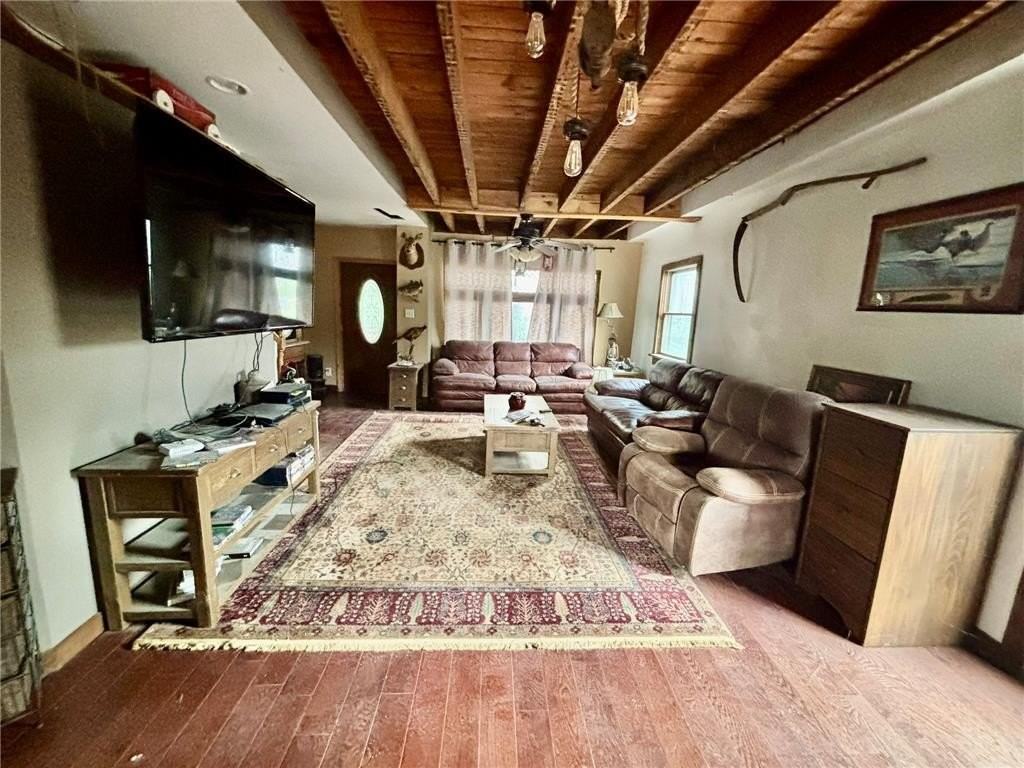 228 Center St - Photo 6 of 14