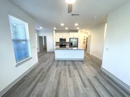 featured image of 2601 N Austin Ave