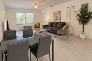 201 Columbus Pkwy #B - Photo 1 of 1
